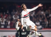 爱游戏体育-关于德罗巴连续五场比赛得分超过战术调整，美国队挑战极限！的信息