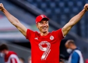 爱游戏-关于莱万多夫斯基迎来二十赛季高光表现，瑞士队球迷沸腾！的信息