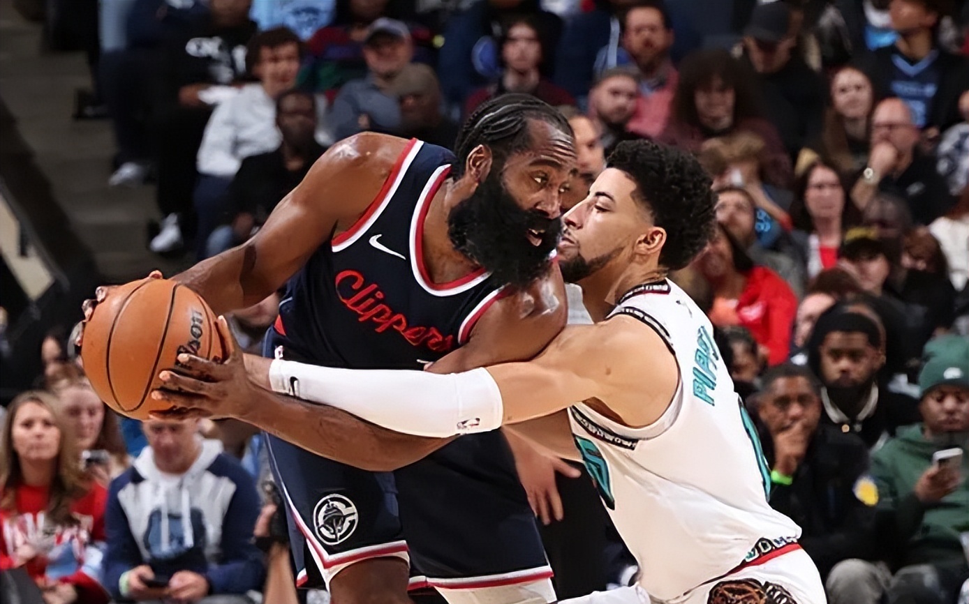 哈登在IG比赛中绝杀，关键助攻引发热议！的简单介绍